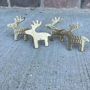 Bundle of 4 hammered brass reindeer napkin rings Christmas Holiday Entertaining